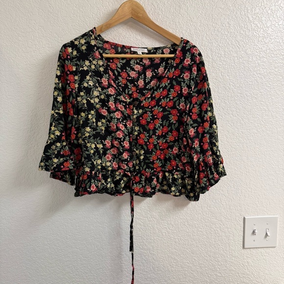 Patrons of Peace Floral Blouse Size Large - Picture 1 of 4